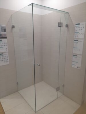 shower screens and glass replacement services Melbourne